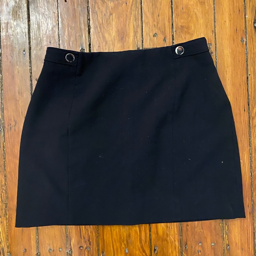 H&M sz 4 black mini skirt